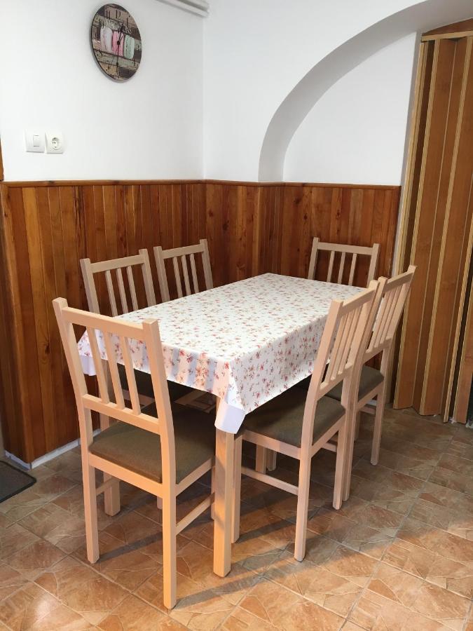 Dévényi Vendégház Csesznek Exterior foto
