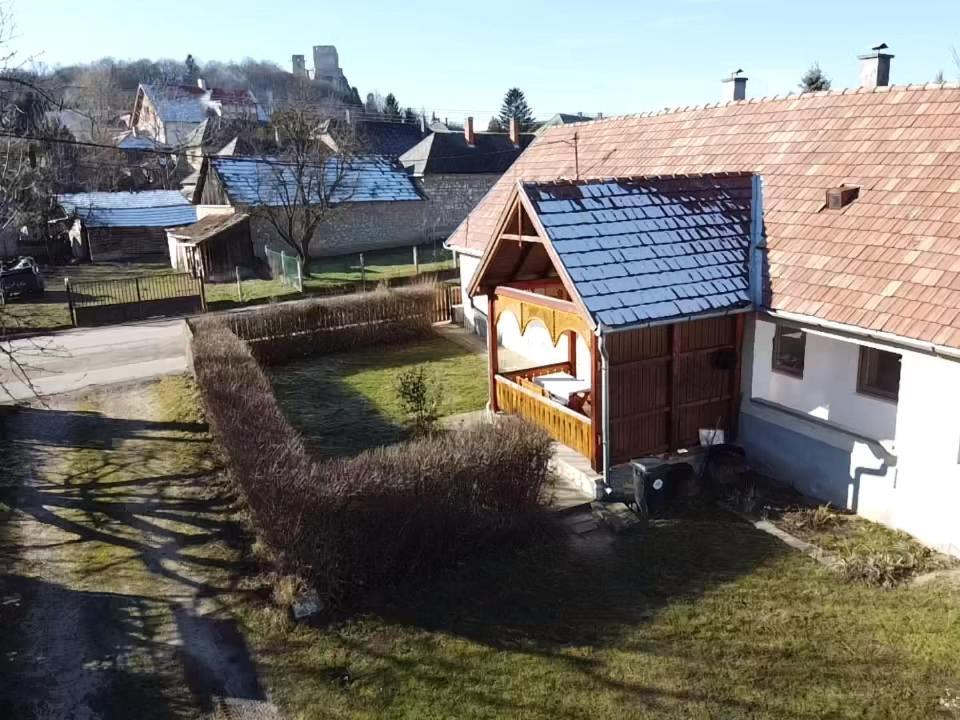 Dévényi Vendégház Csesznek Exterior foto